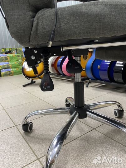 Офисное кресло с массажем