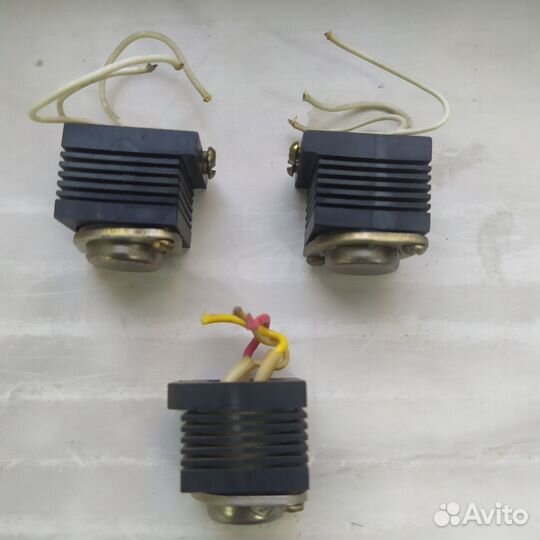 Транзисторы П214Г