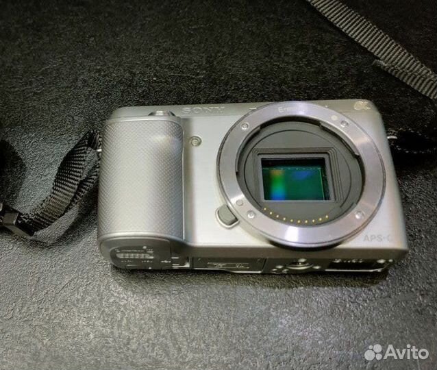 Sony NEX-F3 по деталям
