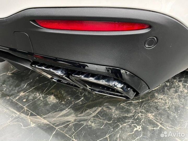 Диффузор и насадки стиль 63 AMG Mercedes GLE v167