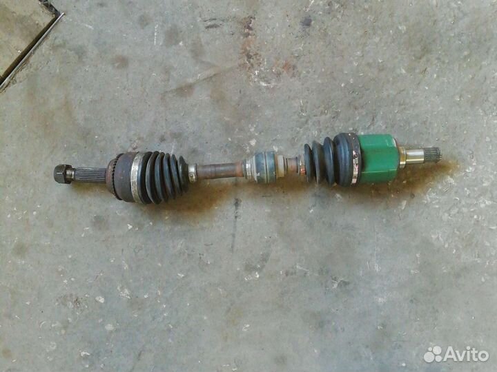 Привод левый ланцер 9 АКПП 1.6