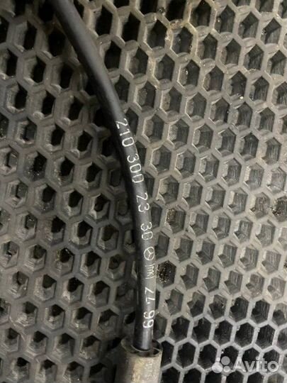 Тросик газа Mercedes-Benz E-Class W210 M112E24