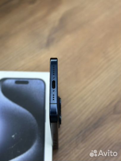 iPhone 15 Pro, 256 ГБ