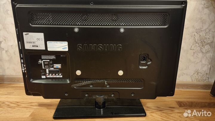 Телевизор Samsung le32c530f1w
