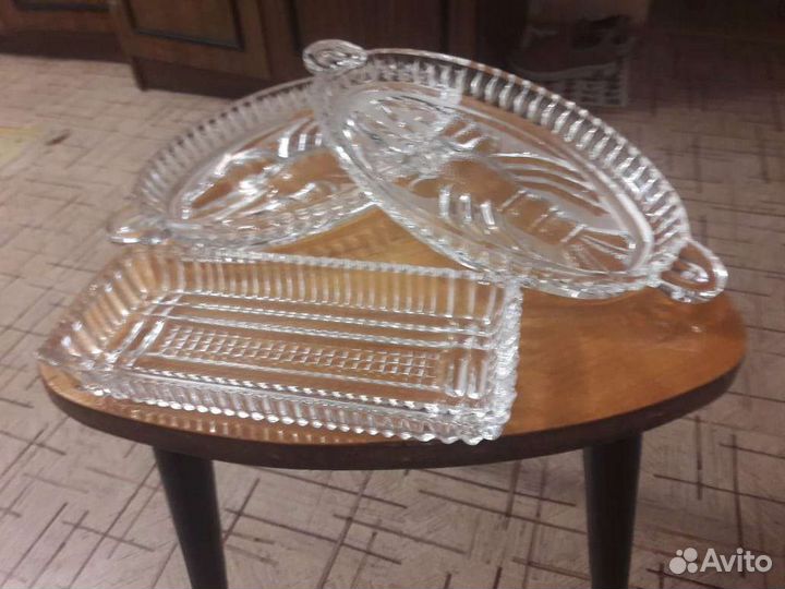 Посуда хрустальная и стеклянная разная