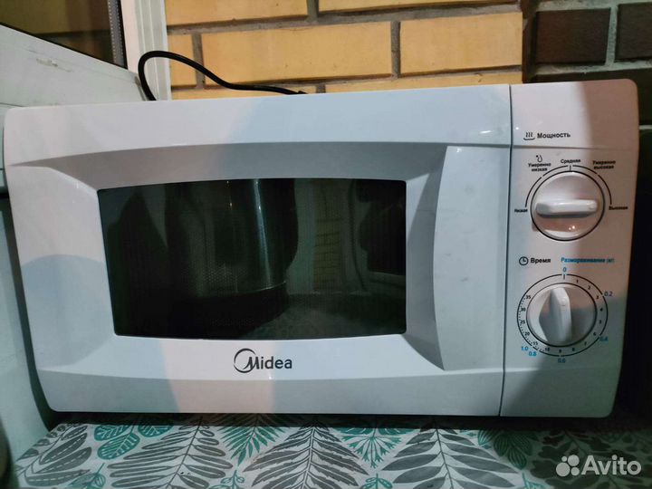 Микроволновая печь Midea