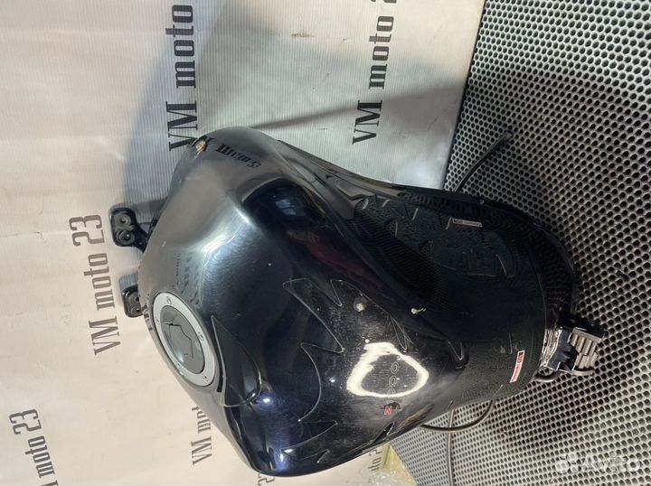 Топливный бак Kawasaki z1000 2010-13