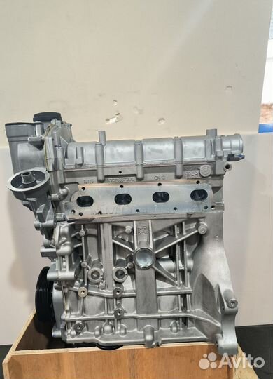 Двигатель новый Volkswagen/Skoda cfna 1,6л