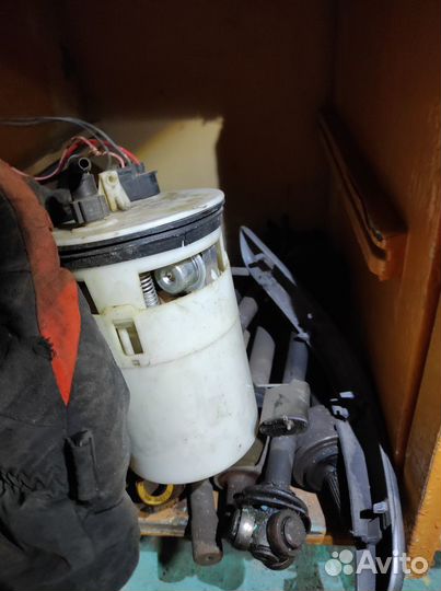 Топливный насос Hyundai Elantra XD - 311102C100