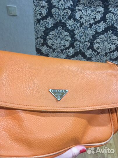 Сумка Prada винтаж