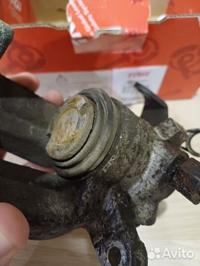 Суппорт тормозной задний citroen c4 trw