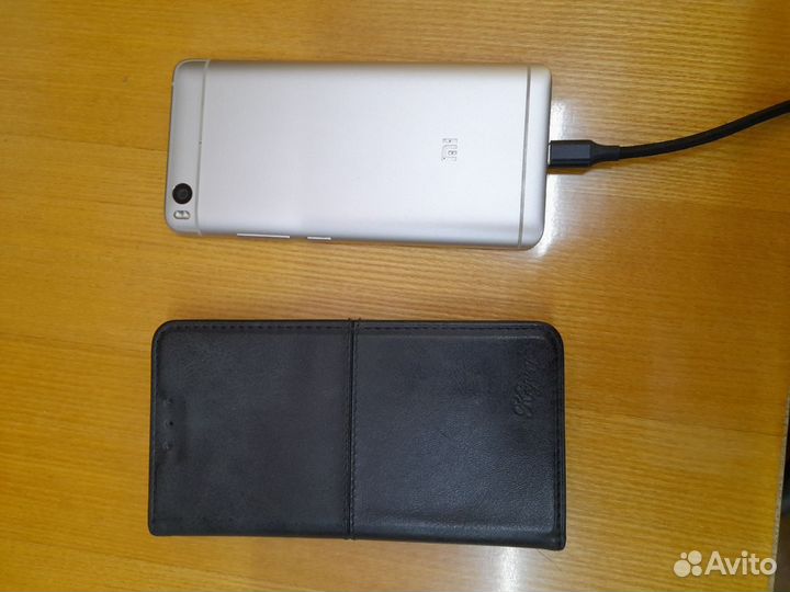 Xiaomi Mi 5S, 3/64 ГБ