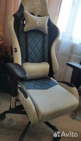 Кресло для игр. Игровое кресло с массажем