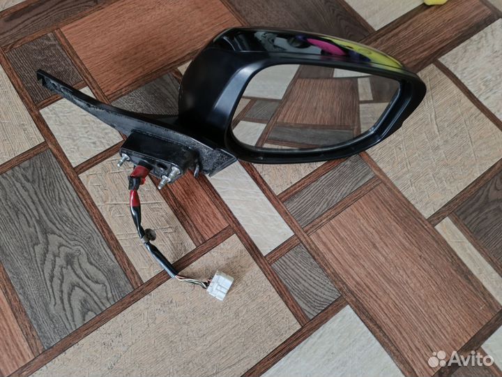 Зеркало Honda insight ze2/ze3