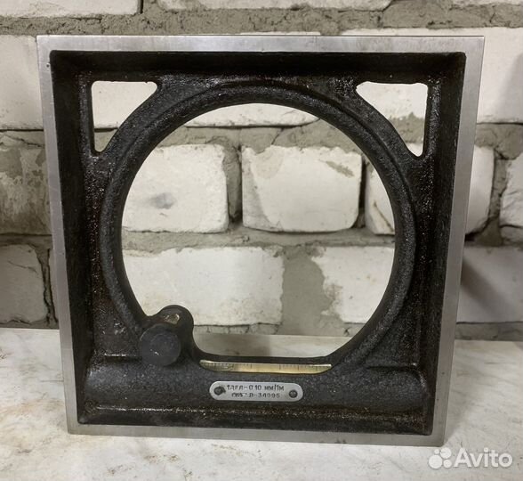 Уровень рамный