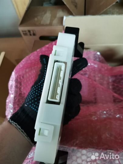 Блок комфорта Tiida C13 / Sentra B17