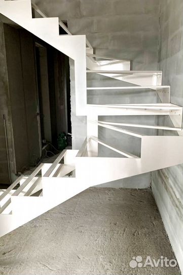 Облицовка бетонных лестниц