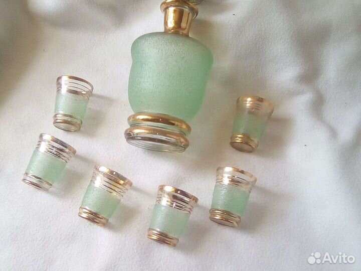 Графин СССР ирюмки 6шт