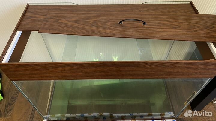 Аквариум с крышкой