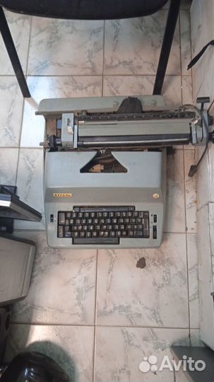 Раритетная печатная машинка