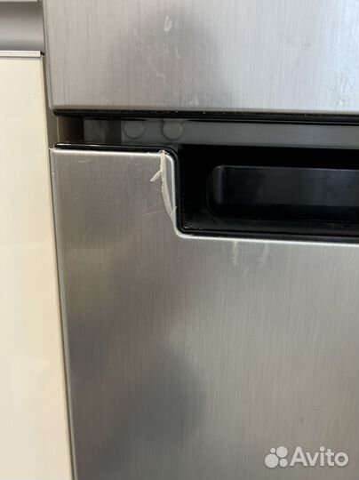 Холодильник indesit