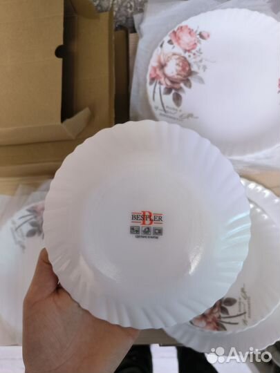 Набор тарелок, Чайная роза. Новый