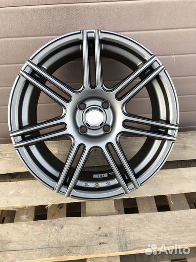 Race Ready cssd2743 16*7,0 4*98 ET35 58,6