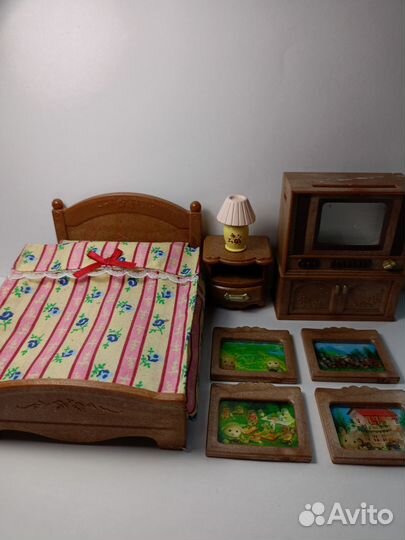 Набор игрушечной мебели