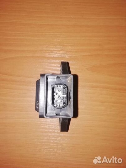 Датчик ускорения BMW E53 E60 E83 E39 0265005285