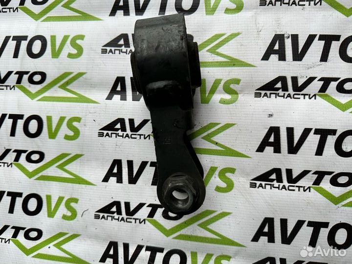 Опора двигателя задняя Toyota Vitz SCP90 Оригинал