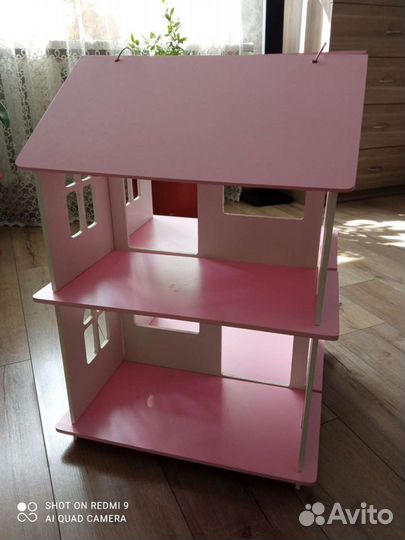 Большой кукольный домик