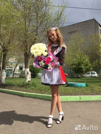 Школьный фартук на последний звонок