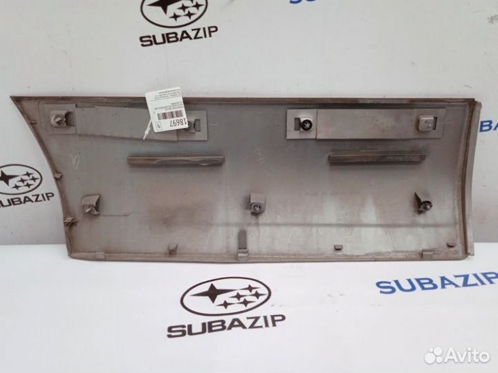Накладка двери задняя левая Subaru Forester SG5