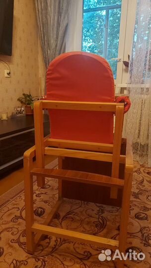 Стульчик для кормления