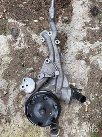 Помпа насос водяной Tahoe/ Escalade 6.2L