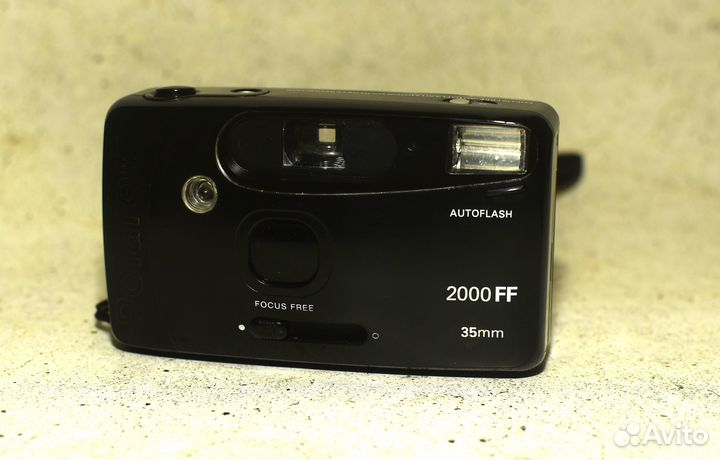 Пленочный фотоаппарат Polaroid 2000FF