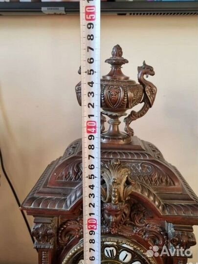 Часы каминные с боем,19 в. Мастер 
