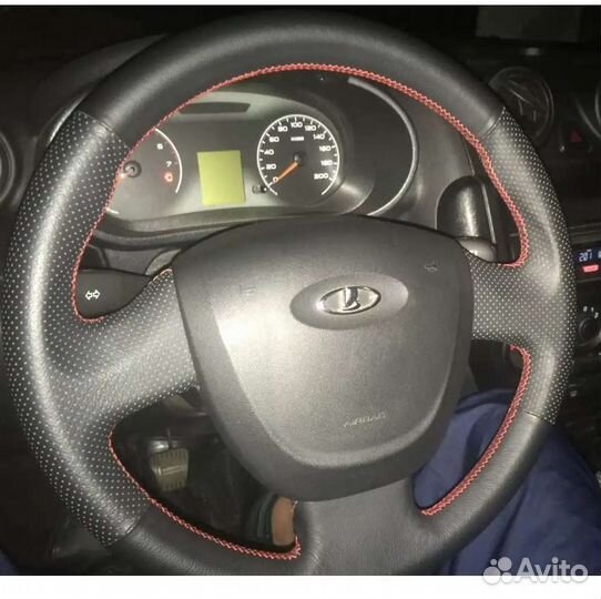 Комплект для обшивки руля