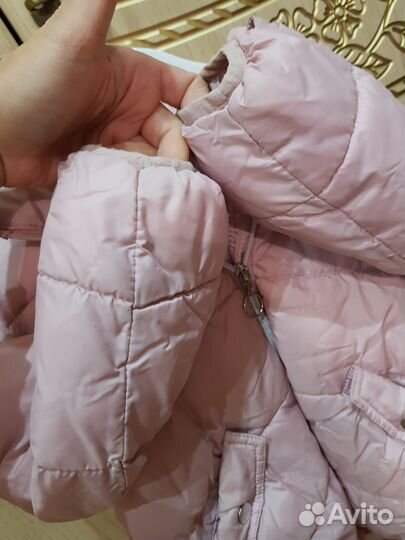 110 Куртка для девочки H&M