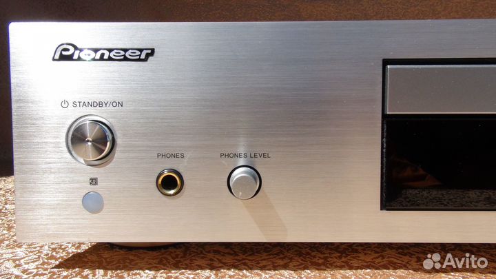 Описание CD проигрыватель Pioneer PD-30ае