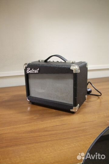 Продам комбик Belcat Acoustic 20
