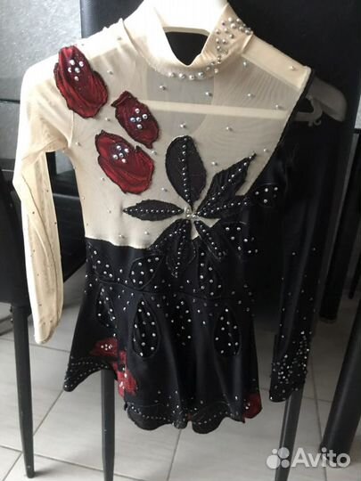 Купальник гимнастический для выступлений