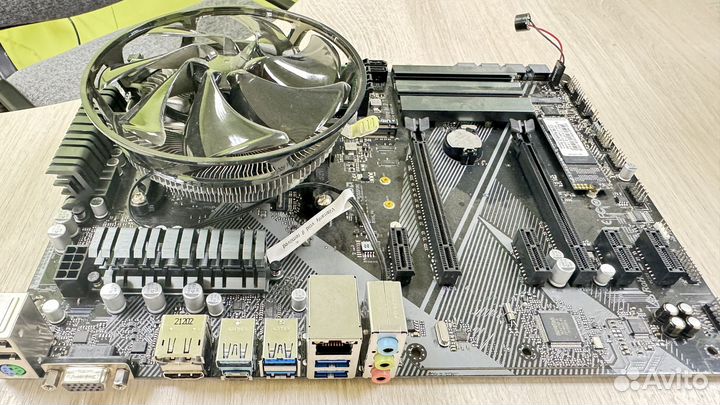 AsRock b450 pro/Athlon 200ge