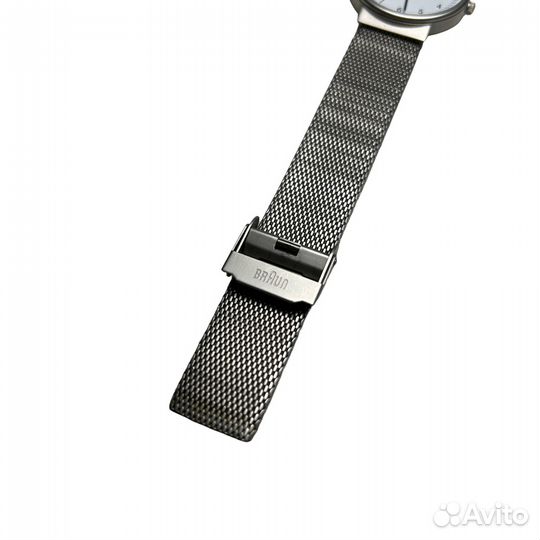 Часы braun