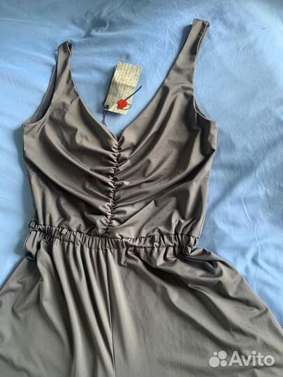 Комбинезон женский