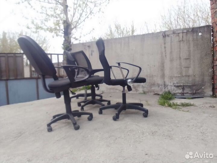 Кресла компьютерные в ассортименте