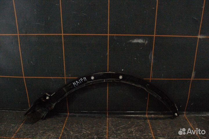 Накладка крыла переднего левого - Toyota RAV 4