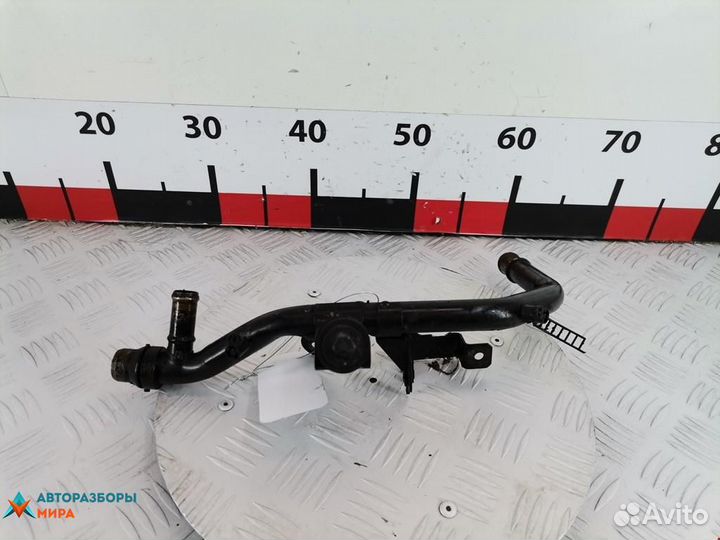 Патрубок радиатора Audi A4 B5 1999 028121065AA