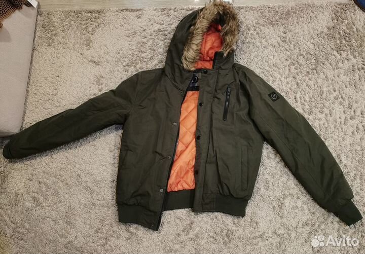 Зимняя куртка