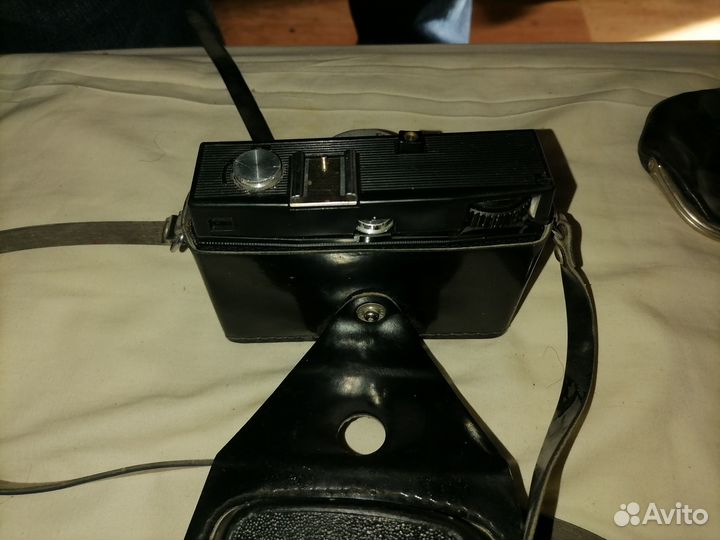 Пленочный фотоаппарат смена